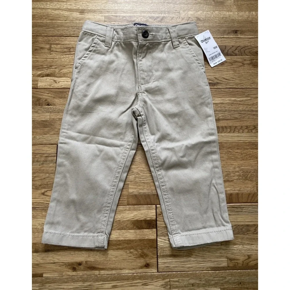 NWT- OshKosh B'gosh Boys Toddler Khaki Chino Pants 18‎ Mo